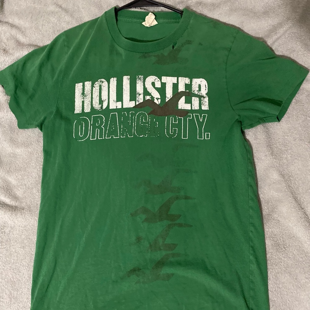 Green hollister shirt